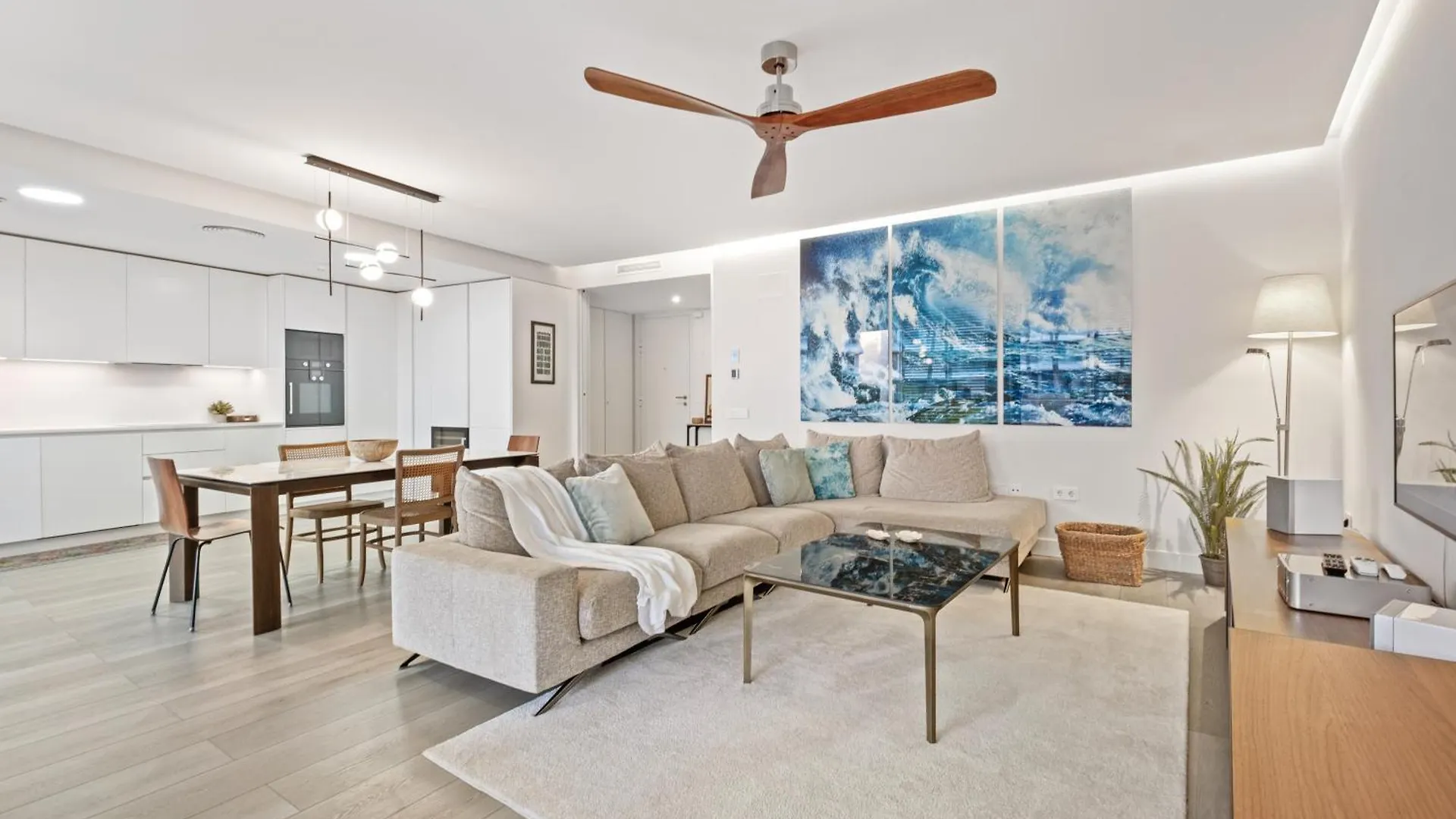 La Perla Apartment Estepona 0*,
